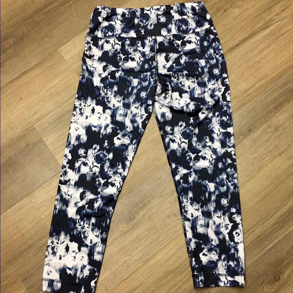 leggings - Picture 2 of 7